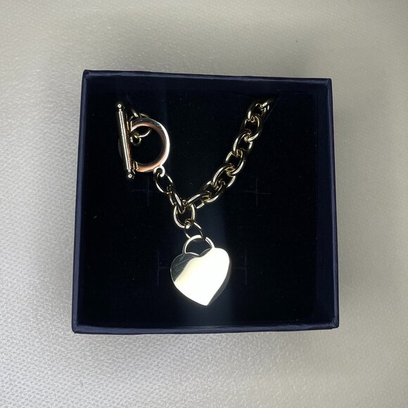 Gold-tone chain link bracelet - Picture 3 of 3